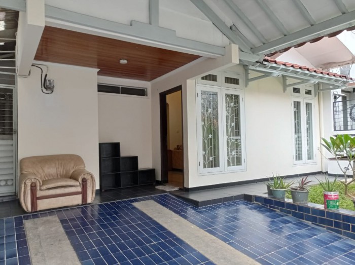 Rumah Disewakan di Pondok Indah Jakarta Selatan